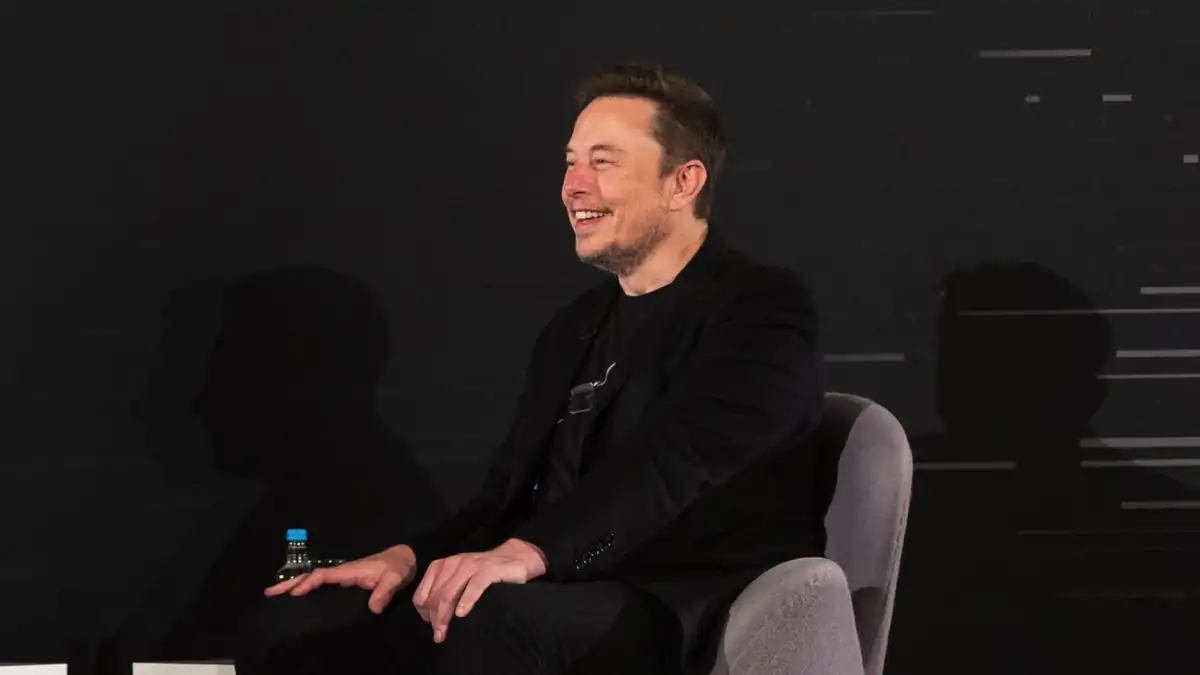 découvrez comment elon musk a généré 224 millions de dollars grâce à ses entreprises innovantes et son réseau d'influence exceptionnel.
