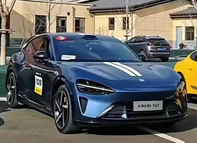 découvrez le duel fascinant entre le xiaomi yu7 et le tesla model y ! analysez leurs caractéristiques, performances, et technologies pour choisir le véhicule qui correspond le mieux à vos besoins. plongez dans les comparatifs de prix, d'autonomie et de design et faites le meilleur choix pour votre avenir automobile.