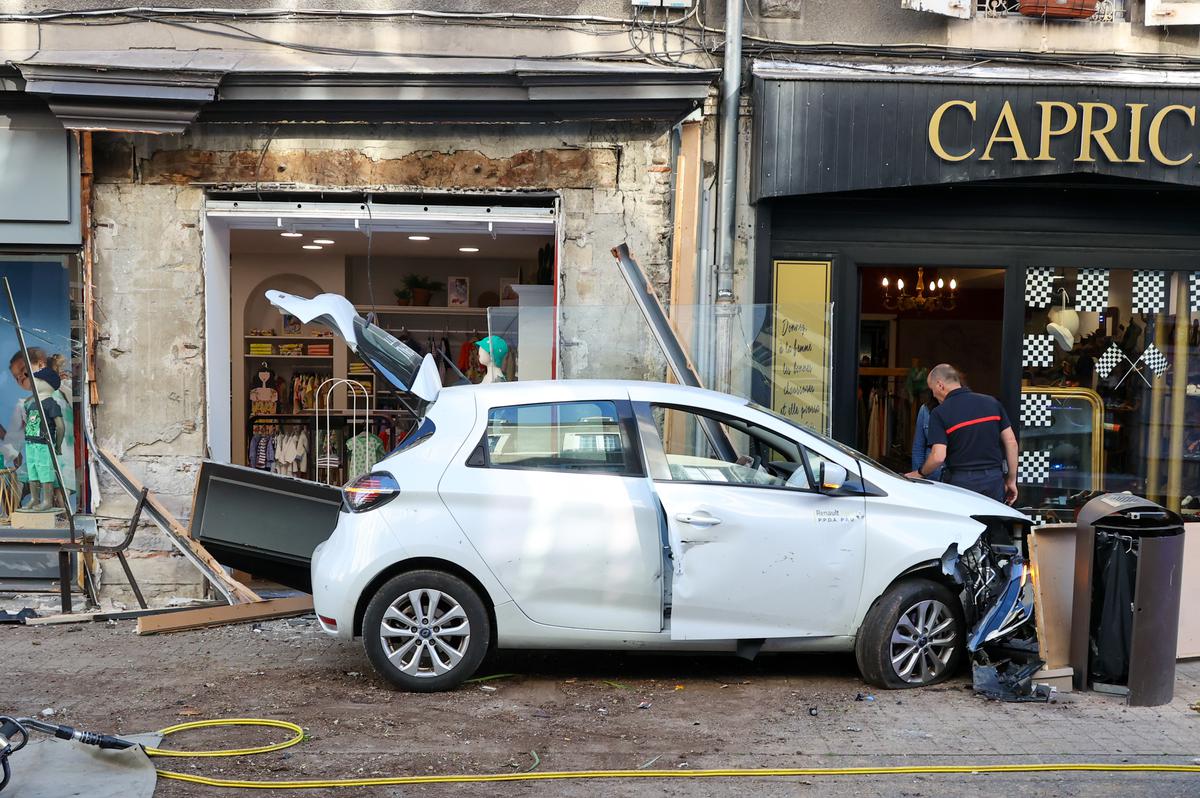 découvrez les derniers incidents survenus dans la région du béarn. restez informé des actualités et des événements marquants qui peuvent impacter votre quotidien. ne manquez aucune information essentielle pour mieux comprendre la situation locale.