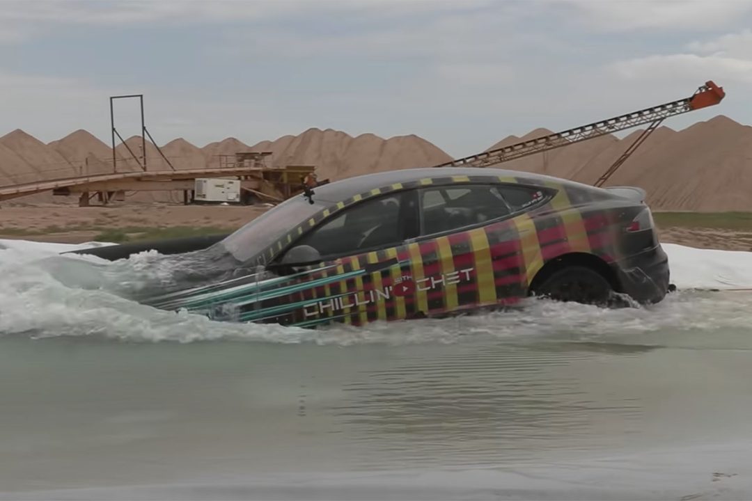 découvrez tesla plongée à laval, votre destination pour des expériences de plongée inoubliables. profitez de cours adaptés à tous les niveaux, d'équipements de qualité et d'une équipe passionnée pour explorer les merveilles sous-marines en toute sécurité.