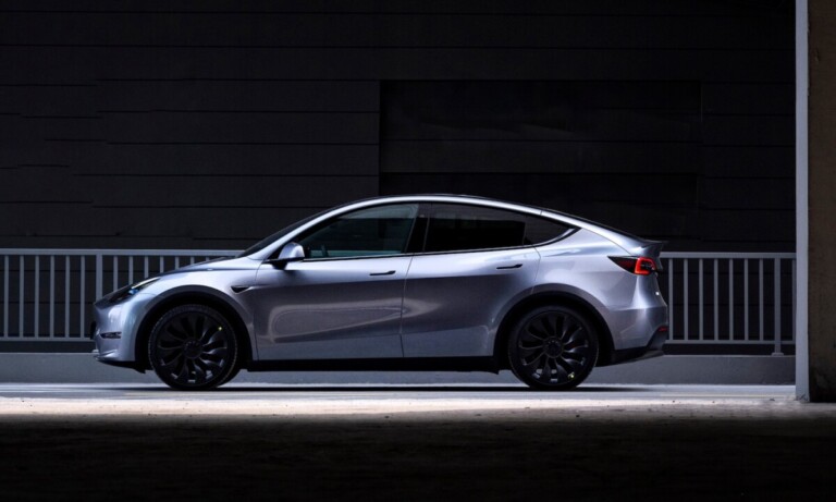 découvrez le nouveau tesla model y : un suv électrique innovant, performant et spacieux, offrant une autonomie étendue et des technologies de pointe pour une expérience de conduite incomparable.