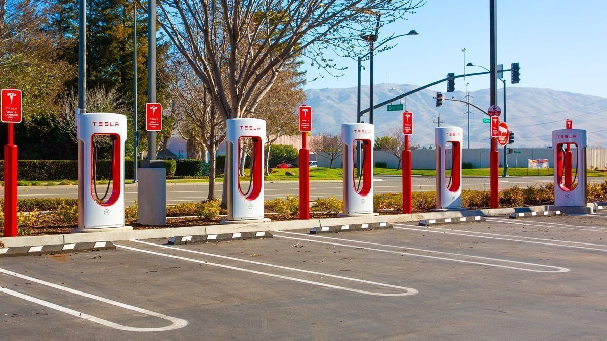 découvrez les stations de recharge tesla à angers pour optimiser l'autonomie de votre véhicule électrique. profitez d'un service rapide et pratique au cœur de la ville.
