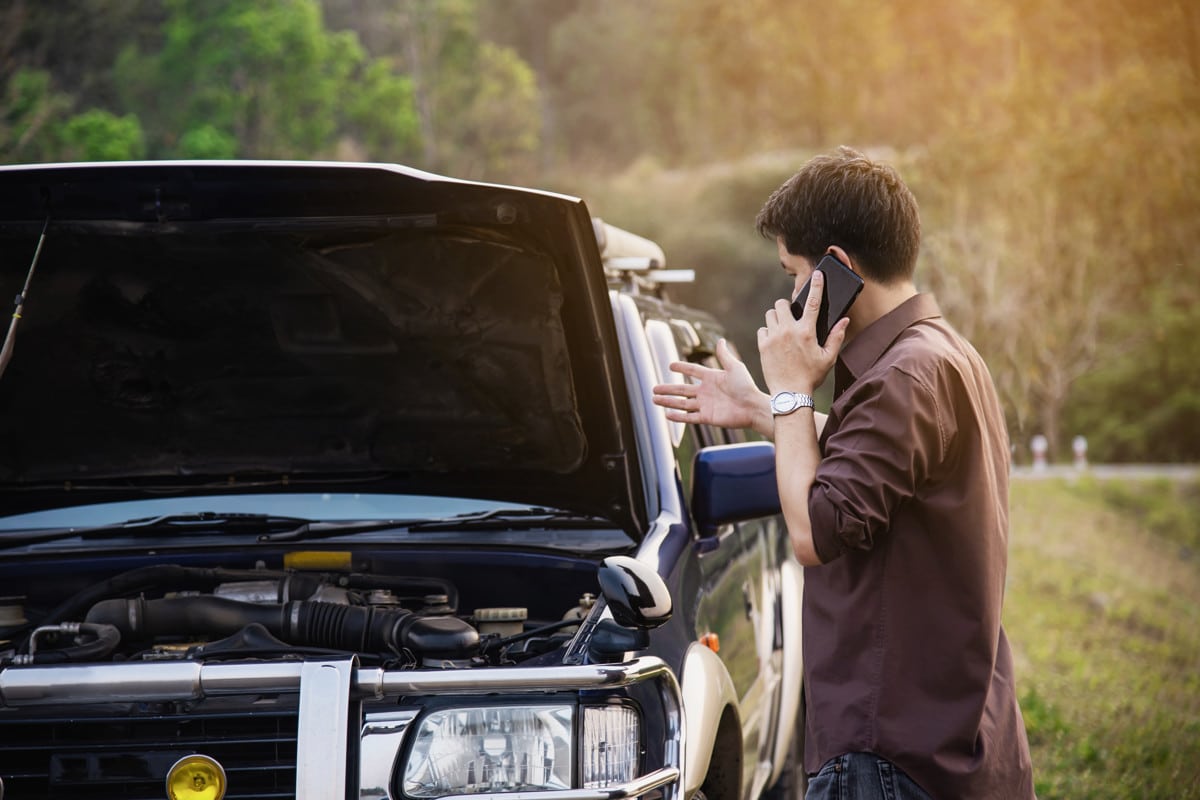 découvrez comment et pourquoi informer votre assureur auto en cas de changement de situation ou d'incident. conseils pratiques pour garantir une couverture optimale et éviter les mauvaises surprises.