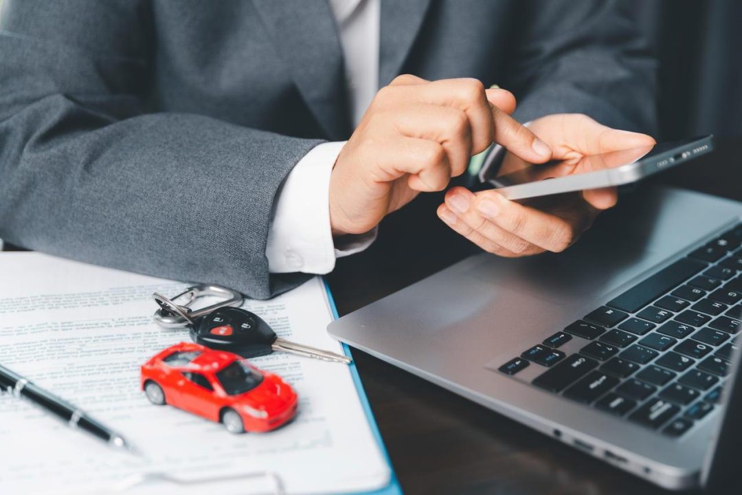 découvrez quelles marques et modèles de voitures sont les plus chers et les moins chers en assurance auto pour bien choisir votre véhicule et économiser sur votre prime.