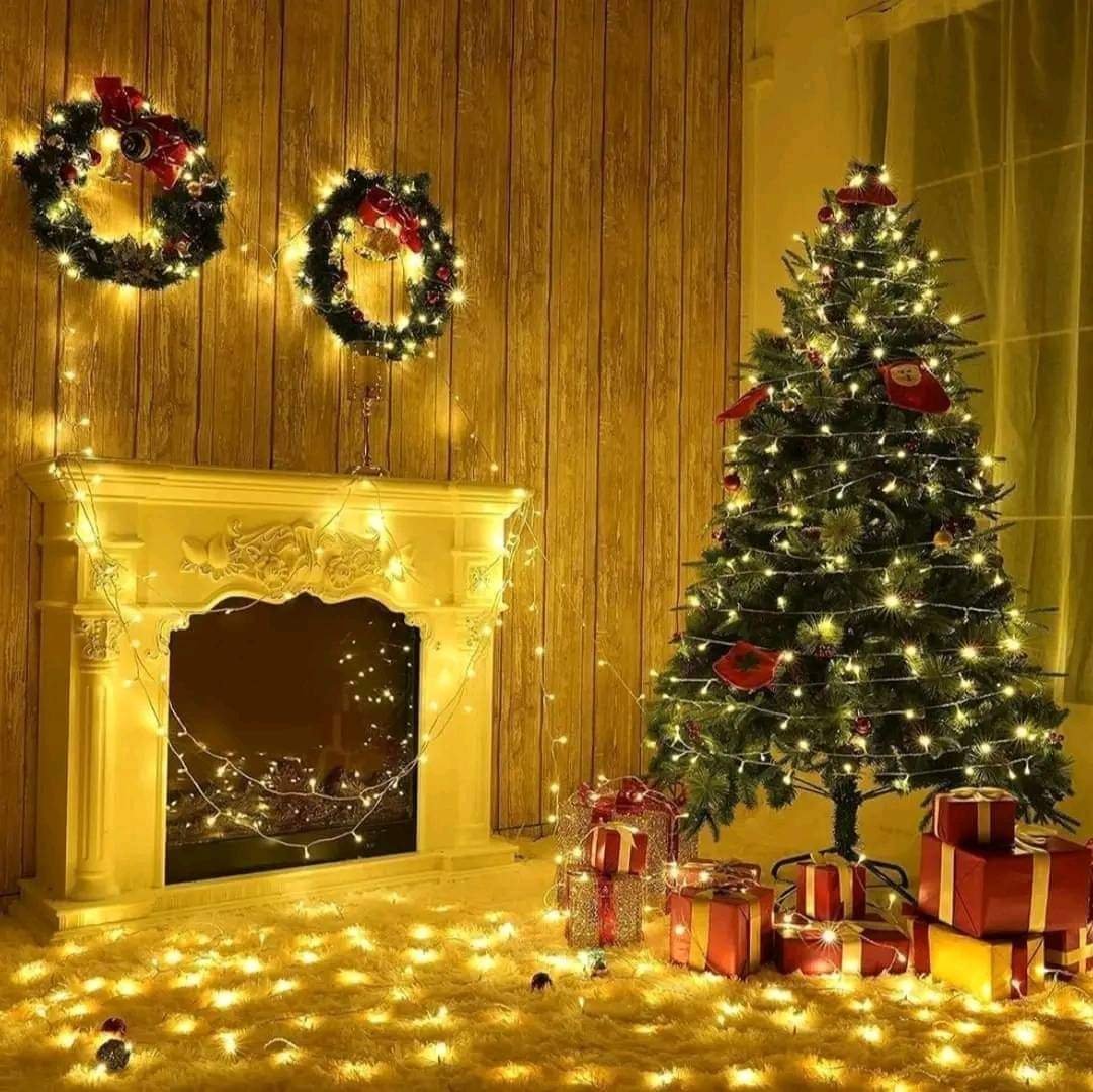 découvrez les innovations exclusives de noël 2025 chez tesla, alliant technologie de pointe et design futuriste pour une expérience unique.