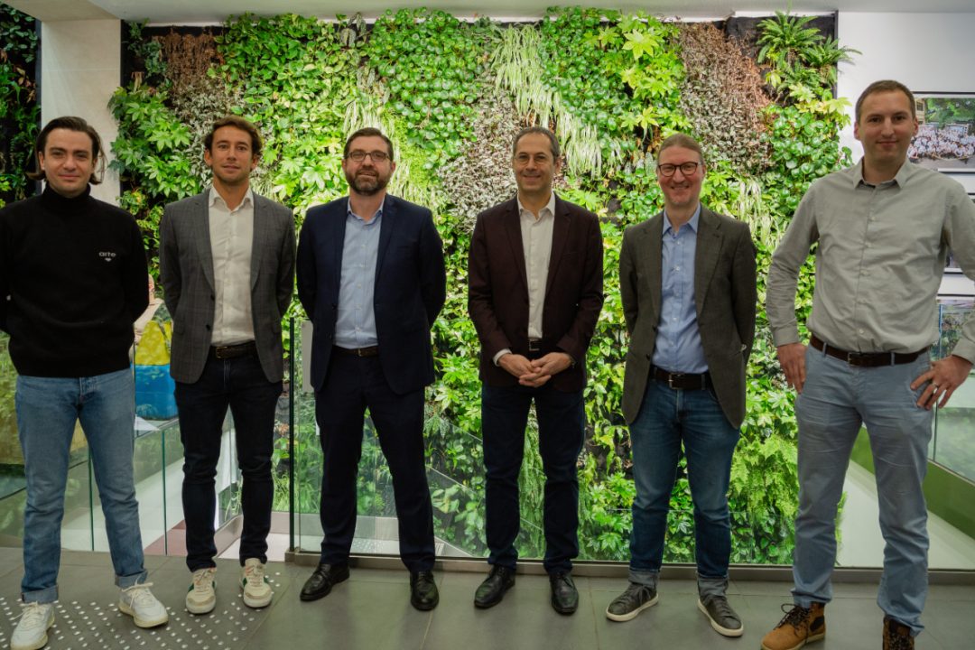 découvrez la startup innovante en robotique soutenue par des experts de renom : niel, lecun et rosberg, qui révolutionne le secteur avec ses technologies avancées.