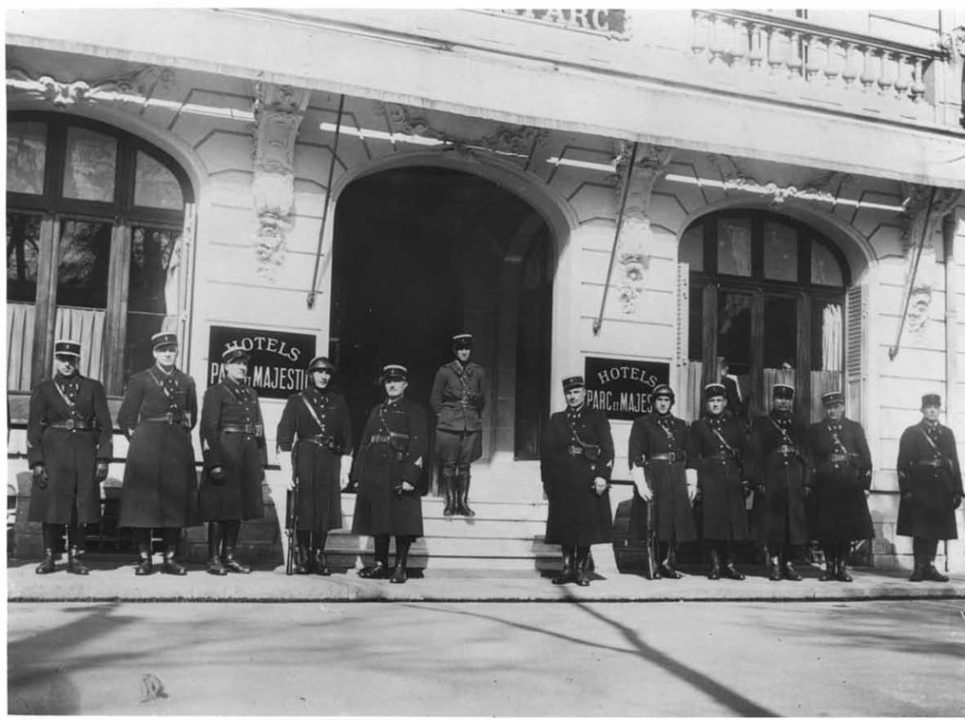 découvrez l'impact de la nouvelle forte hausse des tarifs d'assurances habitation et comment protéger votre budget face à cette augmentation.