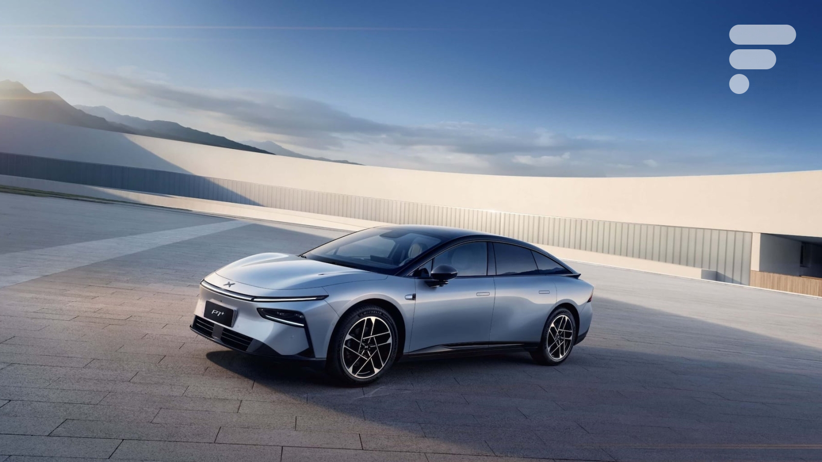 découvrez le roadster électrique chinois en europe et sa confrontation avec tesla : performances, innovations et comparaison des deux géants de l'électrique.