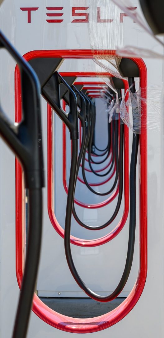 découvrez le potentiel d'un important investissement entre tesla et une entreprise corse, une collaboration prometteuse pour l'avenir technologique et économique.