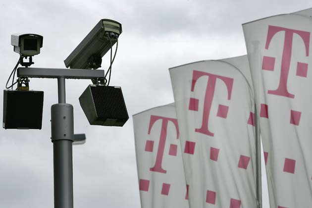 découvrez la vérité sur les suppressions d'emplois de tesla en europe et leurs impacts économiques et sociaux.