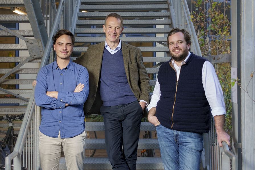 découvrez les principales difficultés et les coûts associés à l'assurance auto pour les jeunes conducteurs, et obtenez des conseils pour mieux gérer votre budget.