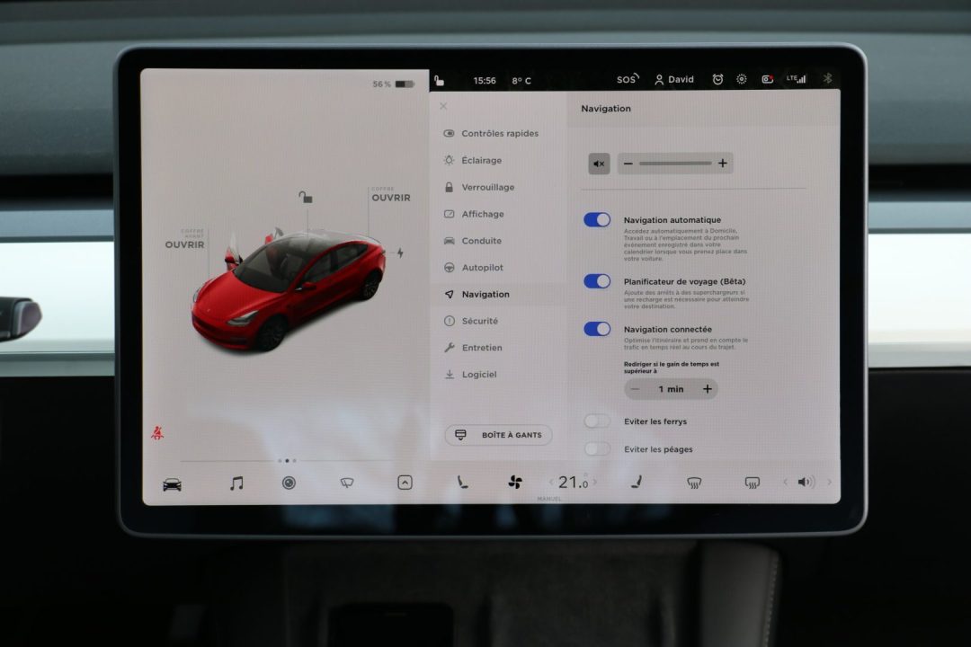 découvrez notre essai complet de la tesla model 3 entrée de gamme, alliant performance, autonomie et design innovant à un prix accessible.