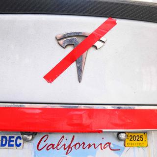 découvrez la forte hausse des immatriculations de véhicules tesla en mars, reflet d'un succès grandissant et d'une demande accrue pour les voitures électriques.