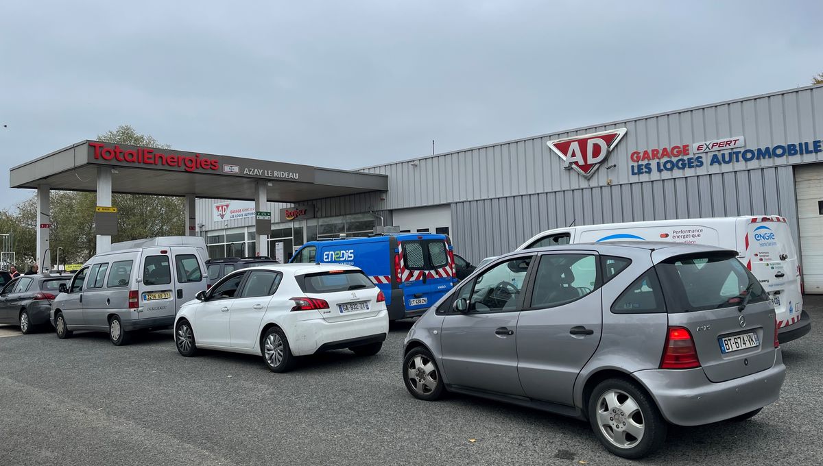 découvrez la solution tesla anti-files d'attente pour une expérience rapide et fluide. évitez les longues attentes grâce à une technologie innovante et efficace.